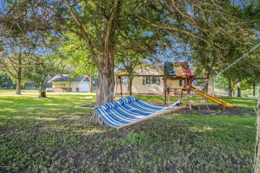 30452 390th Street, Le Sueur, MN 56058 - #3