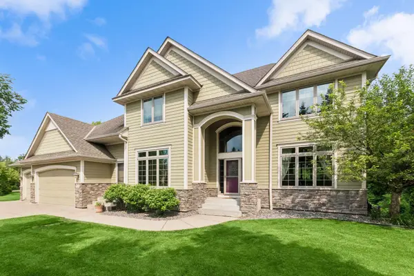 306 Wolf Pointe Trail, Long Lake, MN 55356