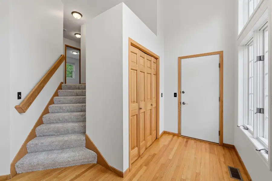 2320 Parkview Lane, Woodbury, MN 55125 - #3