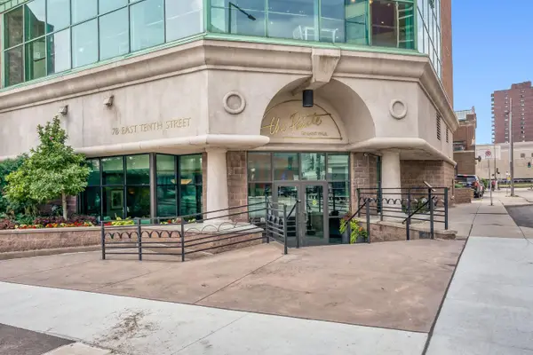 78 10th Street E #702, Saint Paul, MN 55101