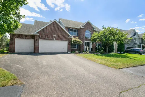 13200 Crolly Path, Rosemount, MN 55068