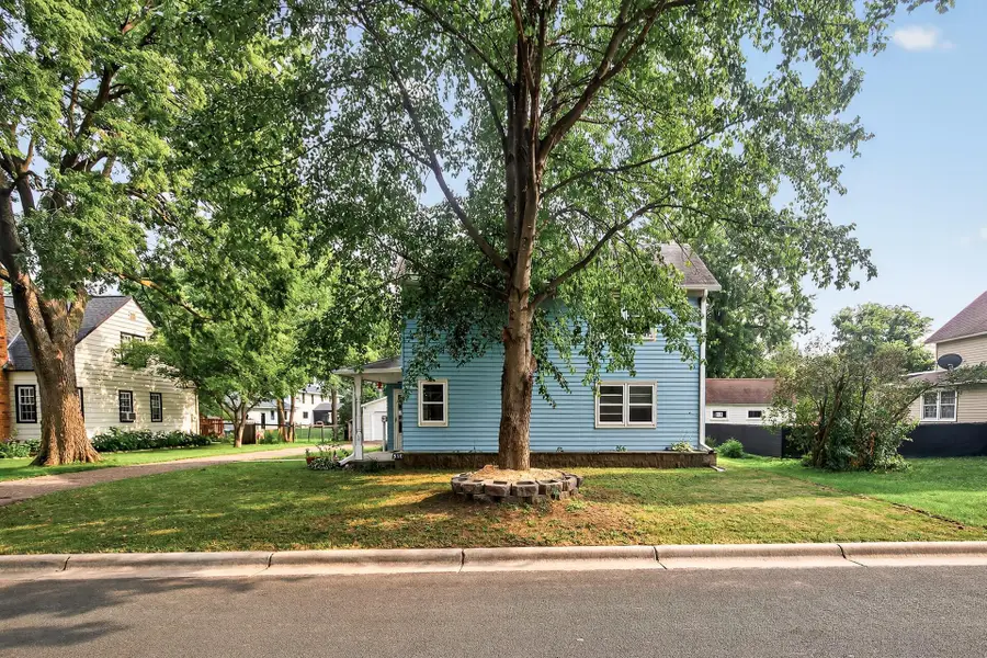 517 8th Street W, Hastings, MN 55033 - #2