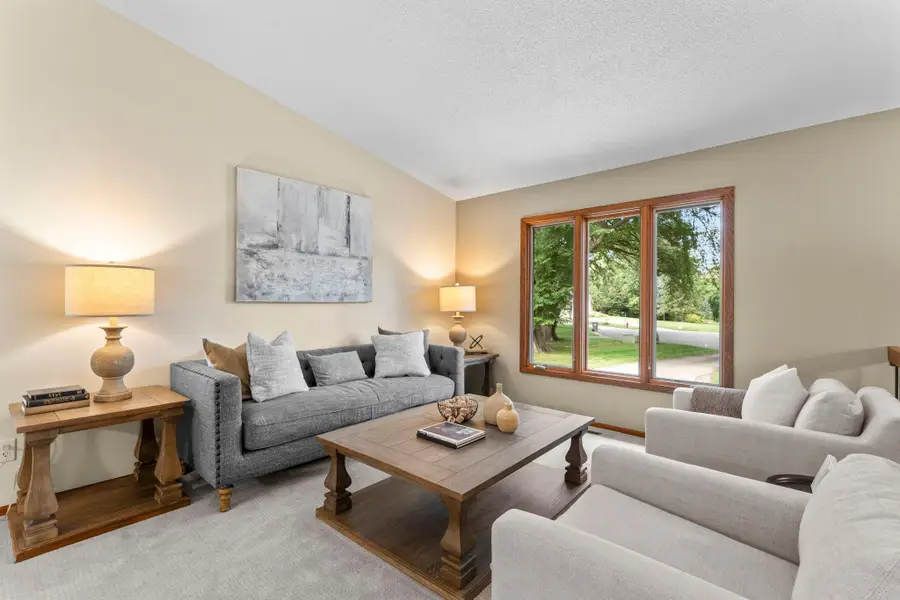10465 Olympic Circle, Eden Prairie, MN 55347 - #3