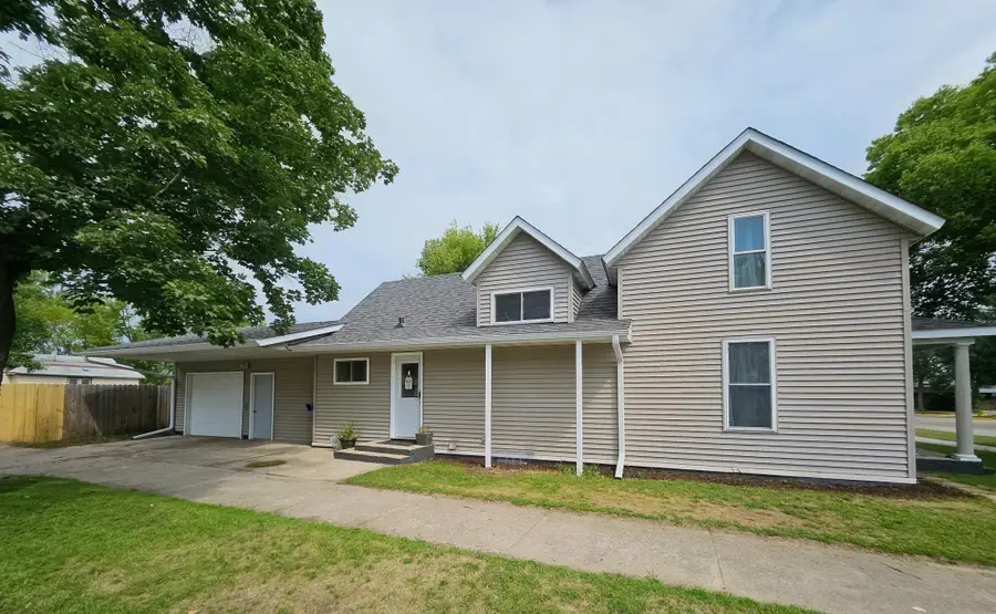 323 1st Street Sw, Wadena, MN 56482 - #2