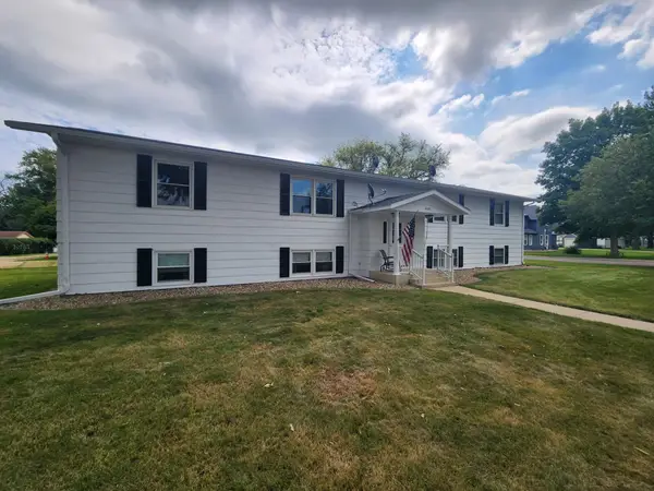 408 N Everett Street #1, Le Roy, MN 55951