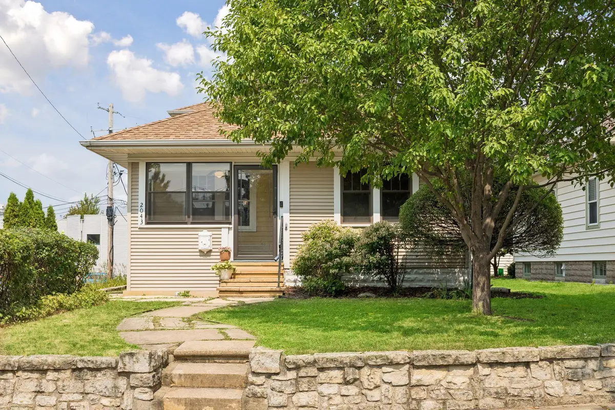 2043 Berkeley Avenue, Saint Paul, MN 55105 - #1