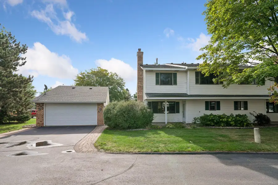 7723 157th Street W, Apple Valley, MN 55124 - #2