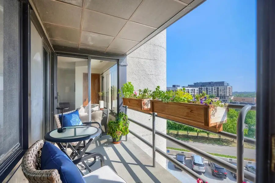 3145 Dean Court #505, Minneapolis, MN 55416 - #2