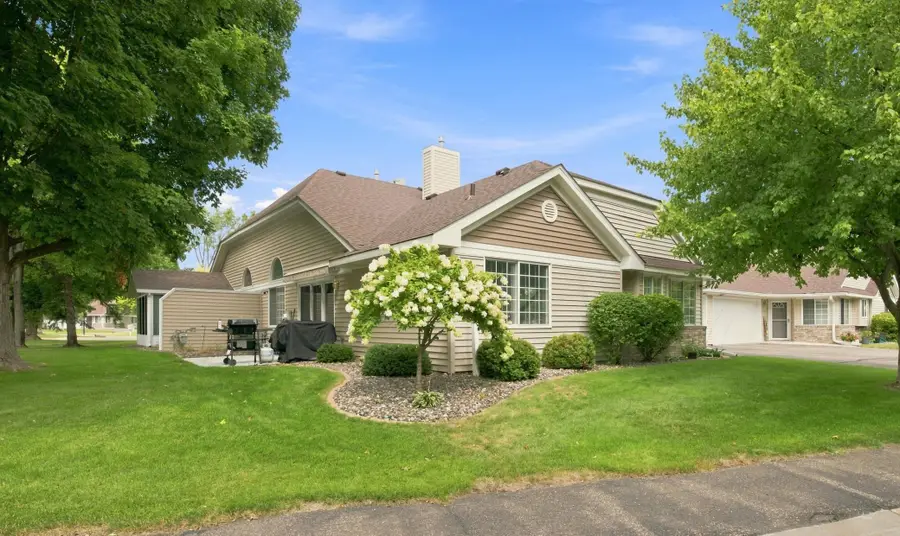 724 85th Lane Nw, Coon Rapids, MN 55433 - #3