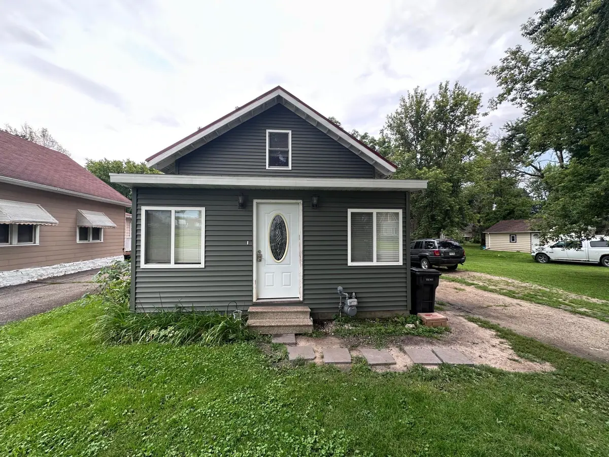 136 Clinton Street, Austin, MN 55912 - #1