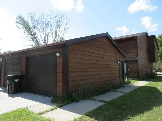 2001 Park Boulevard S, Fargo, ND 58103 - #3