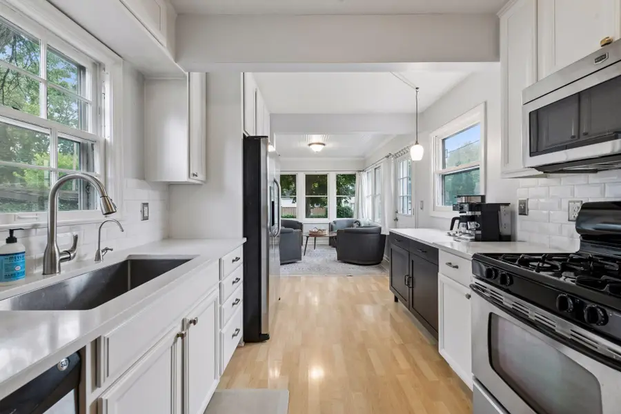 4237 Abbott Avenue N, Robbinsdale, MN 55422 - #3