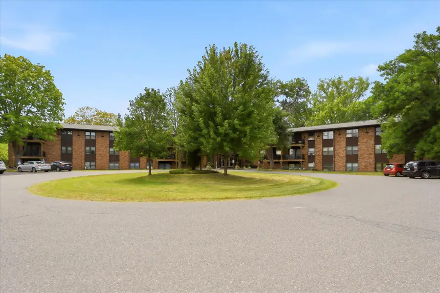 10113 W 34th Street #216, Minnetonka, MN 55305 - #2