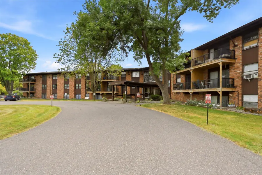 10113 W 34th Street #216, Minnetonka, MN 55305 - #3