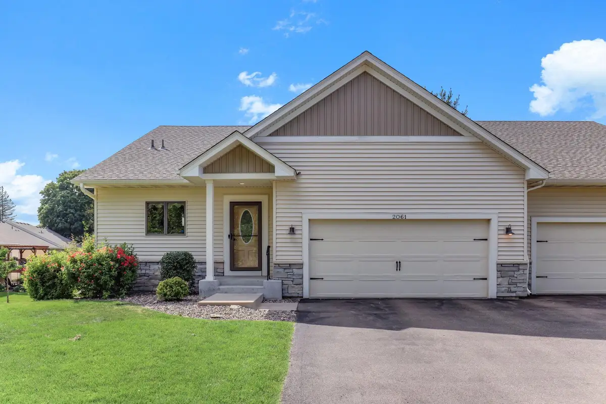 2061 Cardinal Glen, North Saint Paul, MN 55109 - #1