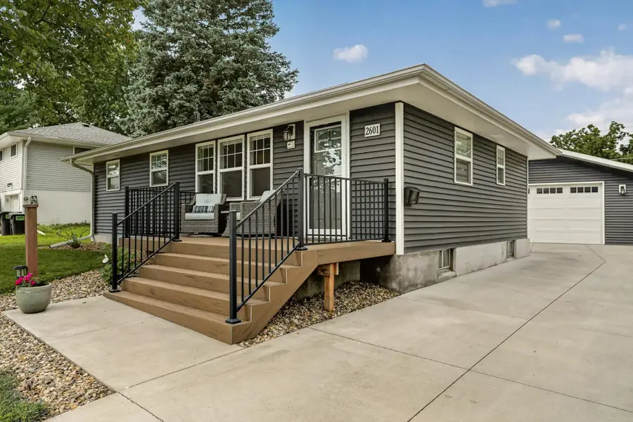 2601 15th Avenue Nw, Rochester, MN 55901 - #2