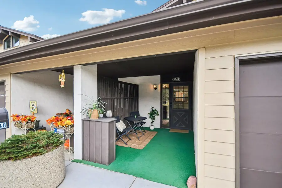 1748 Mcknight Road N #24, Maplewood, MN 55109 - #2