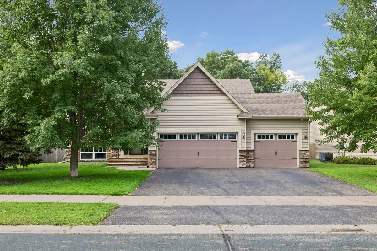 636 130th Lane Ne, Blaine, MN 55434 - #1