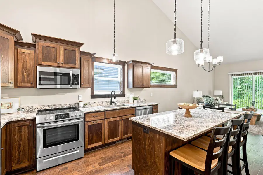 7801 Ava Trail, Inver Grove Heights, MN 55077 - #2