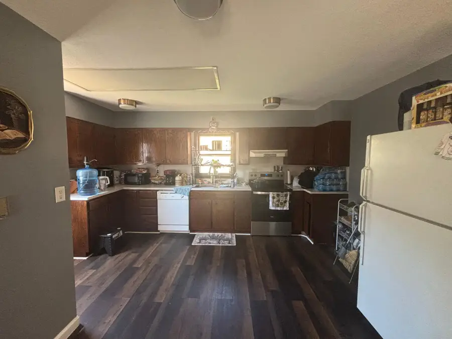 209 N 6th Street, Montevideo, MN 56265 - #2