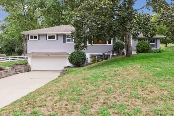 2820 W 91st Street, Bloomington, MN 55431
