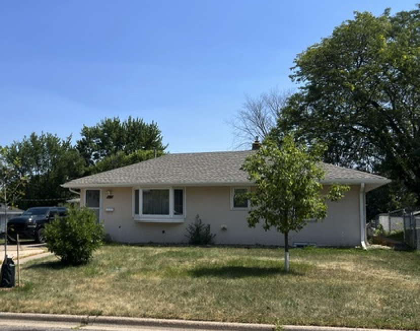 407 12th Avenue S, South Saint Paul, MN 55075 - #1