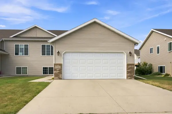 3542 23rd Avenue S, Moorhead, MN 56560