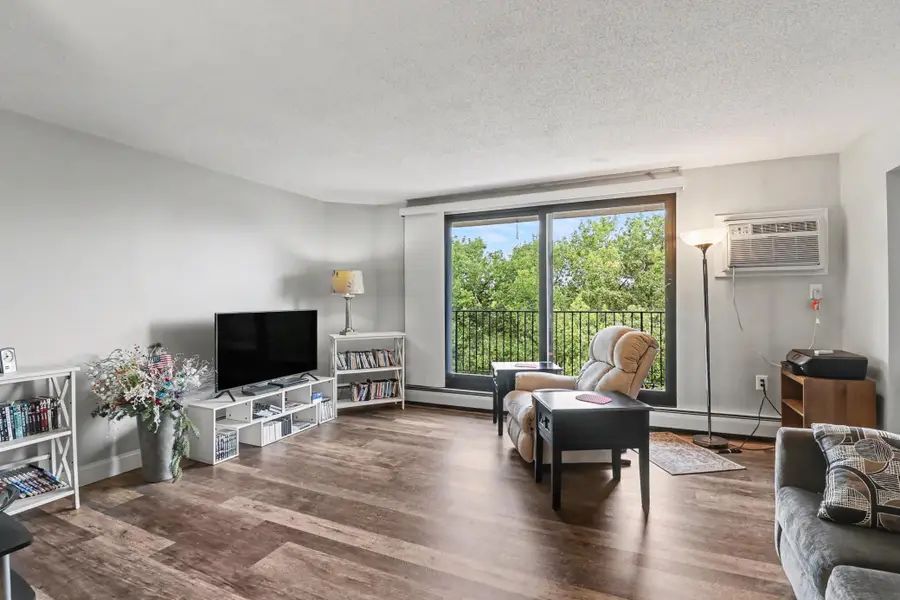 6500 Woodlake Drive #506, Richfield, MN 55423 - #2
