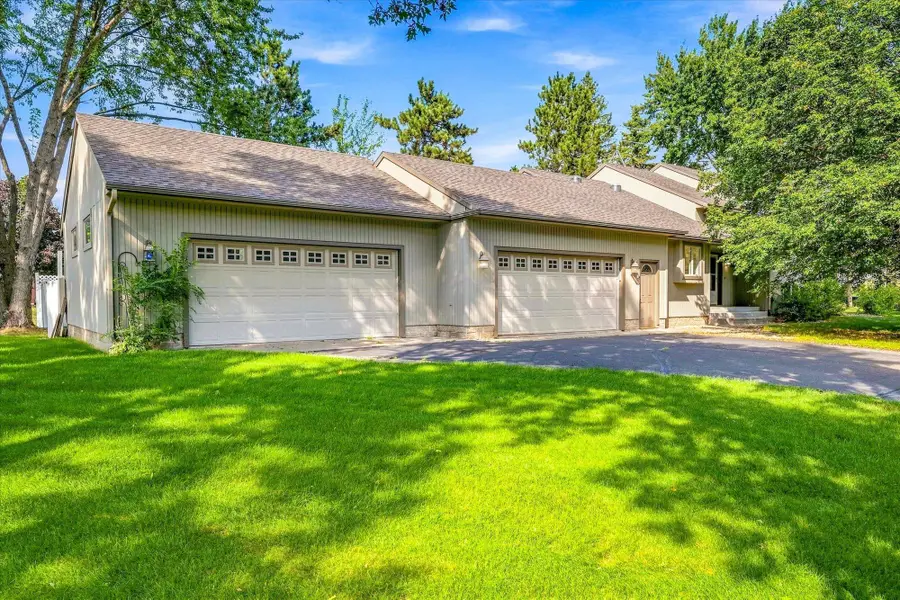 2608 Edgewood Circle, Saint Cloud, MN 56301 - #2