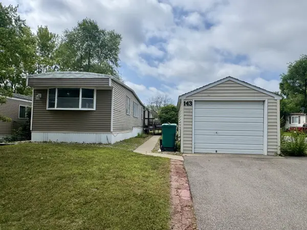 143 Judith Drive, Chaska, MN 55318