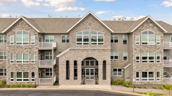 2670 Kelley Parkway #103, Orono, MN 55356