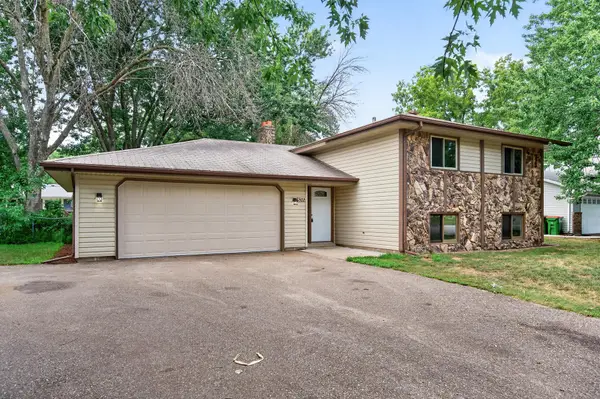 8370 6th Street Ne, Spring Lake Park, MN 55432
