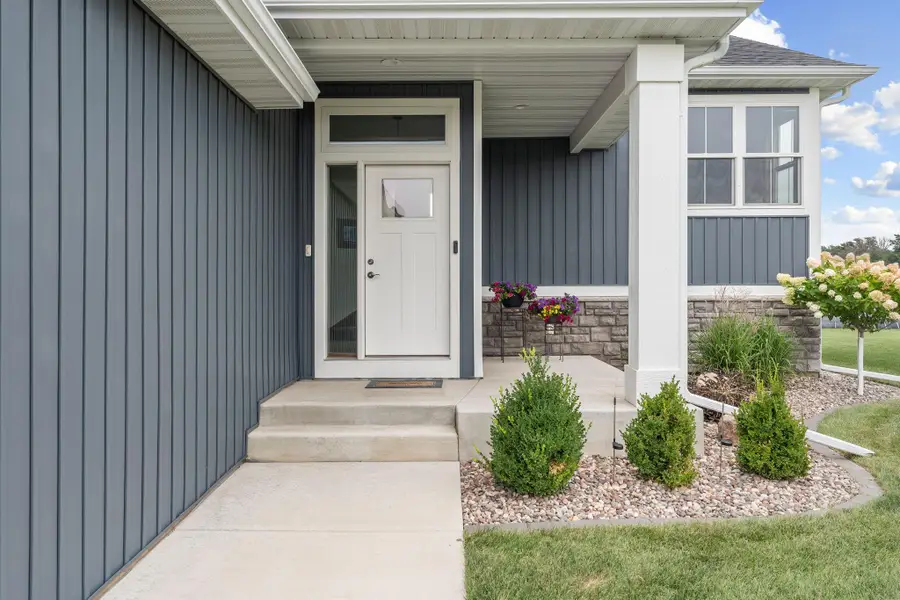 1404 20th Street Ne, Austin, MN 55912 - #2