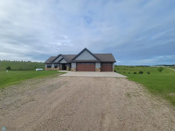 11003 Eagles Nest Court, Audubon, MN 56511
