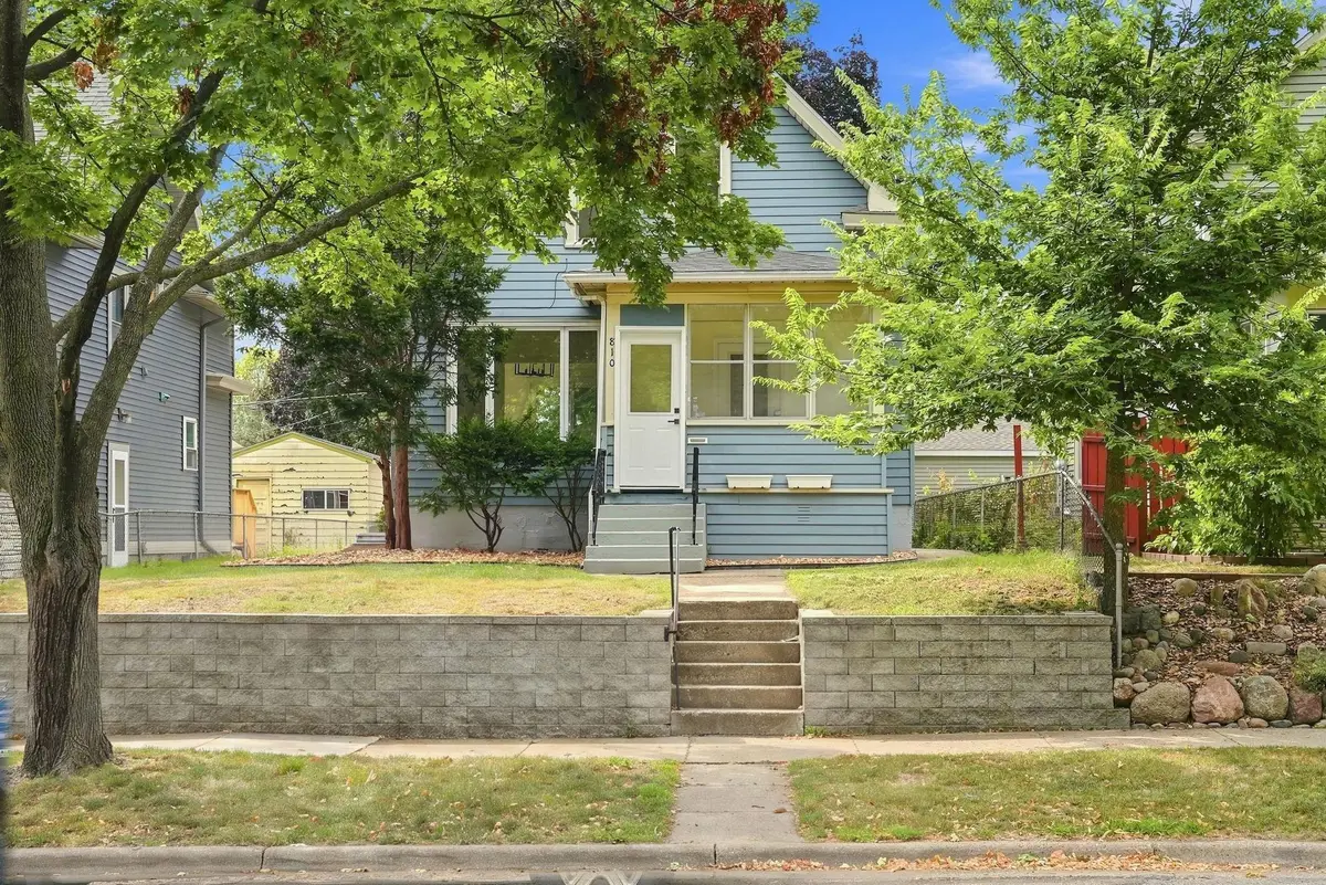 810 Van Buren Avenue, Saint Paul, MN 55104 - #1