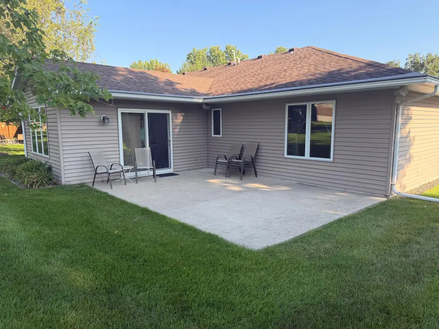217 Green Lea Lane, Albert Lea, MN 56007 - #3