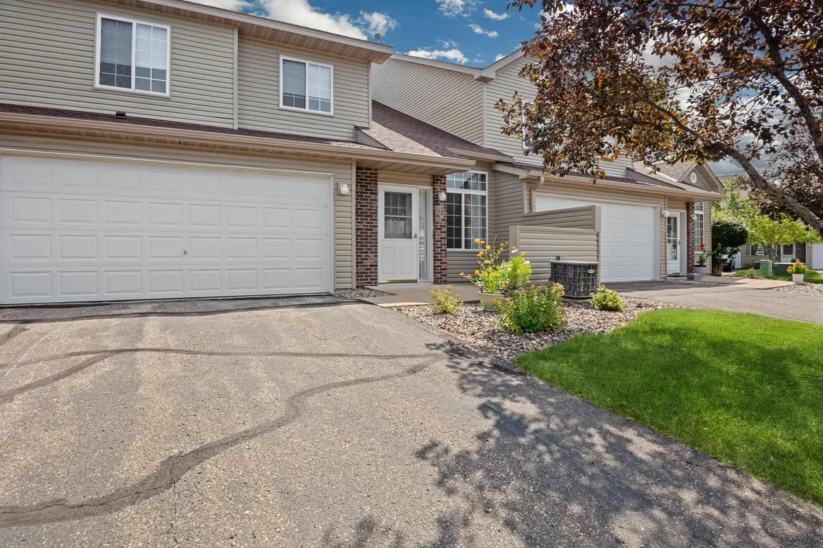 2462 Oakridge Circle, Hudson, WI 54016 - #1
