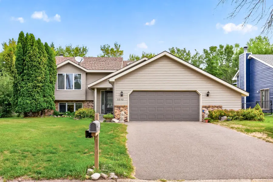 3212 Sunset Lake Drive, Burnsville, MN 55337 - #2