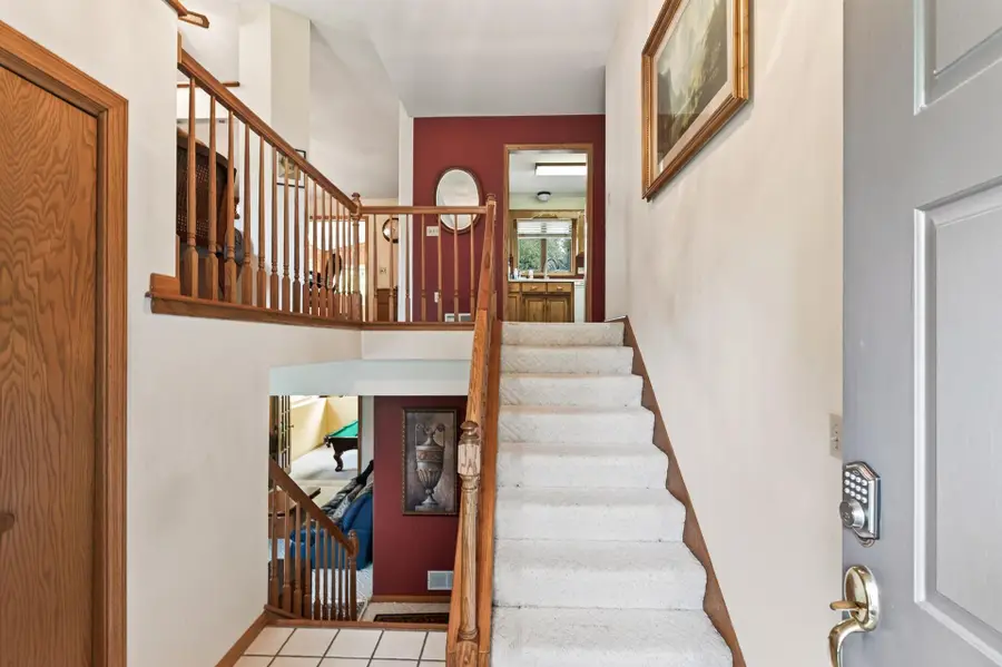 3212 Sunset Lake Drive, Burnsville, MN 55337 - #3