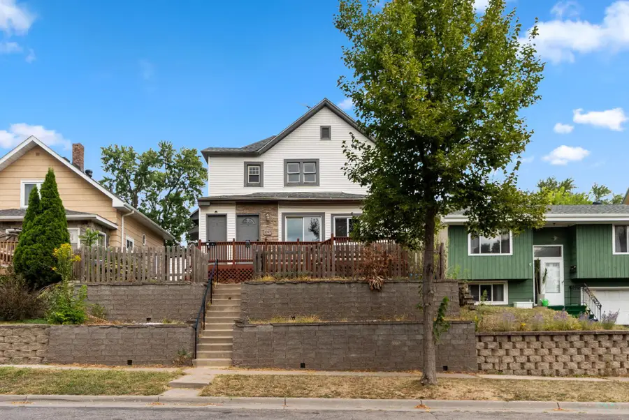 1097 Suburban Avenue, Saint Paul, MN 55106 - #2