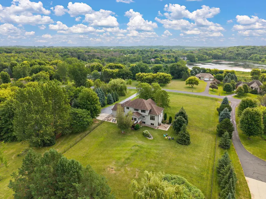 23140 Grandview Way, Lakeville, MN 55044 - #2