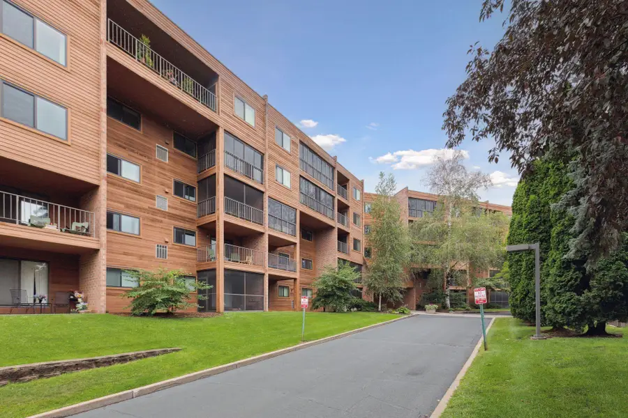 3320 Louisiana Avenue S #311, Saint Louis Park, MN 55426 - #2