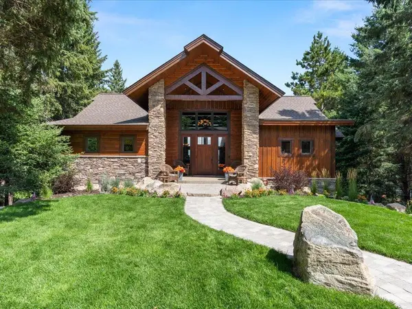 31928 Log Home Drive, Walker, MN 56461