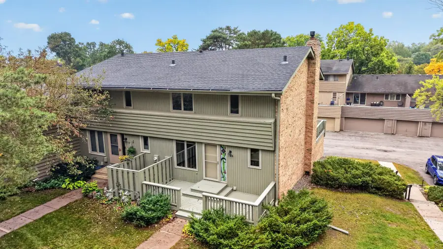 109 Windsor Lane, New Brighton, MN 55112 - #2