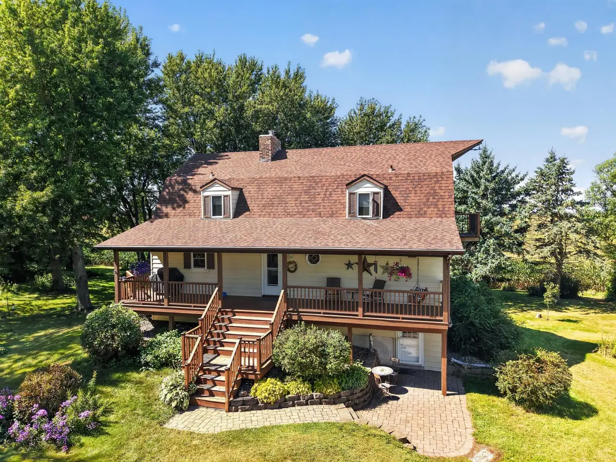 6119 County Road 10 Se, Dover, MN 55929 - #1