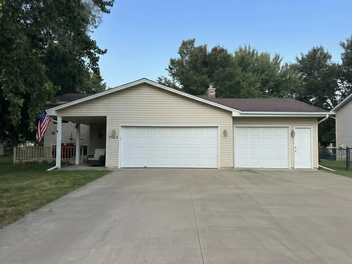 5563 Asbury Street, Shoreview, MN 55126 - #1