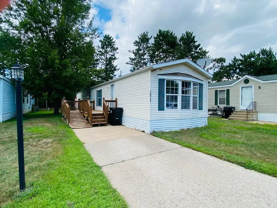 1017 Meadow Lane Ne, Ham Lake, MN 55304 - #2