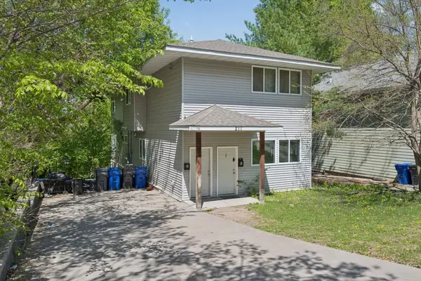 211 Belvidere Street E, Saint Paul, MN 55107