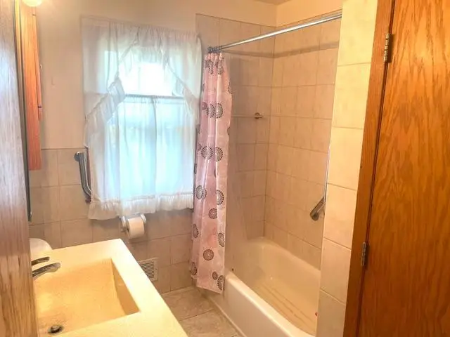 1228 Lincoln Avenue, Saint Paul Park, MN 55071 - #2