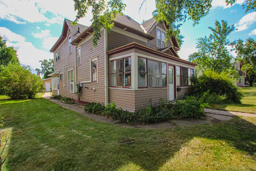 709 Pine Street S, Sauk Centre, MN 56378 - #3